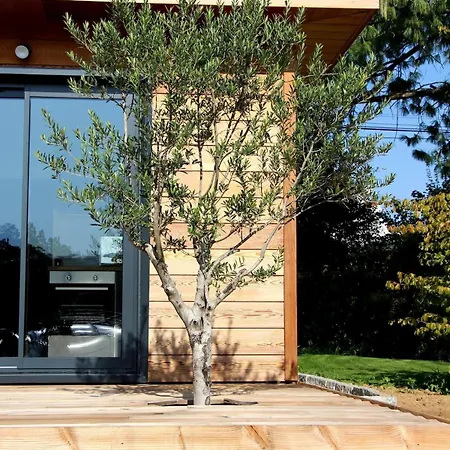 בית נופש Comme Au Jardin *